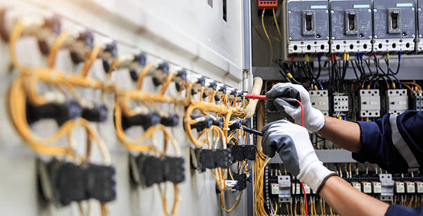 Professional Electrician technician working in Clarksville, IA